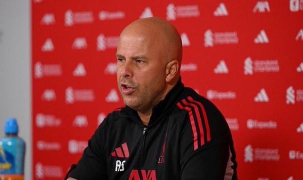 开云体育下载-斯洛特：利物浦需固防，机会减少是因对手风格变化