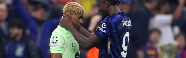 开云体育网址-巴萨的悲伤之夜？我们要看到那朵花