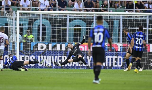 开云体育官网-【意甲】布洛佐维奇绝杀 国米主场1比0险胜都灵