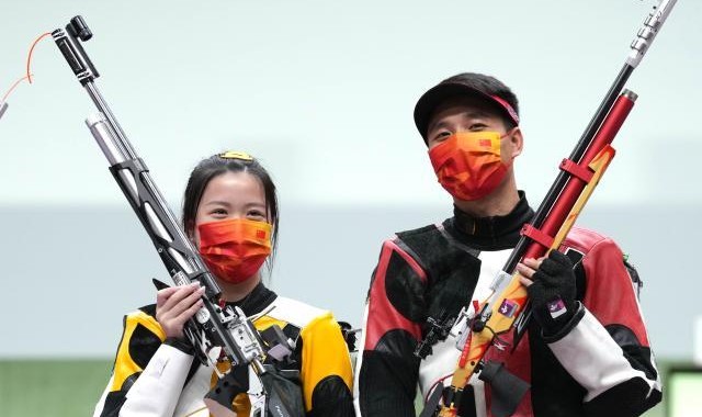 开云体育官网-27日回顾：吹响反击号角勇夺三金 三人女篮进四强