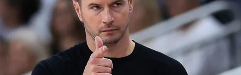 湖人防守没救了！资源不够，雷迪克无体系支撑，对手疯狂点东契奇