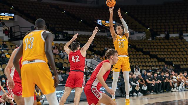 1656073469859083235.jpg UWM_MBB_v_MSOE_social_media_7.jpg